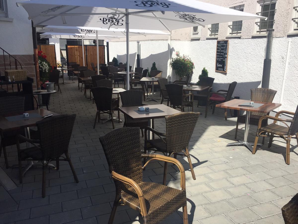 罗斯蒂卡酒店及餐厅 巴特乌拉赫 外观 照片